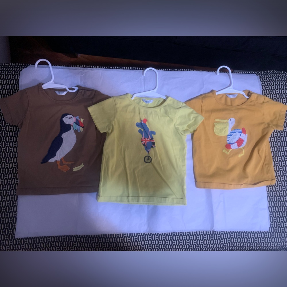 Baby Boden Boys 12-18 months 3 short sleeve t-shirts. Pelican Penguin Hippo